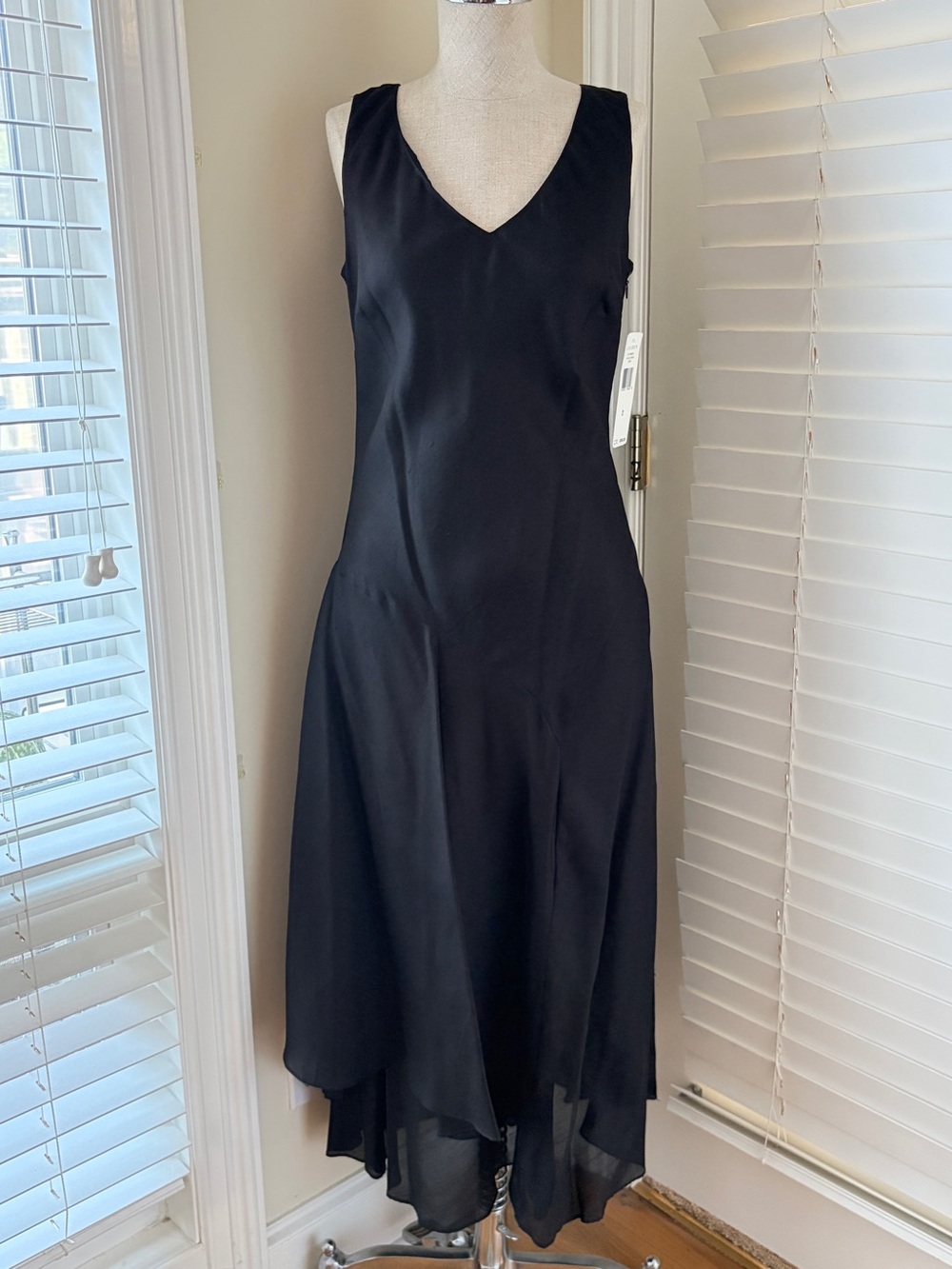 NWT Lauren Ralph Lauren Black 100% Silk Asymmetrical Midi Dress Size 2